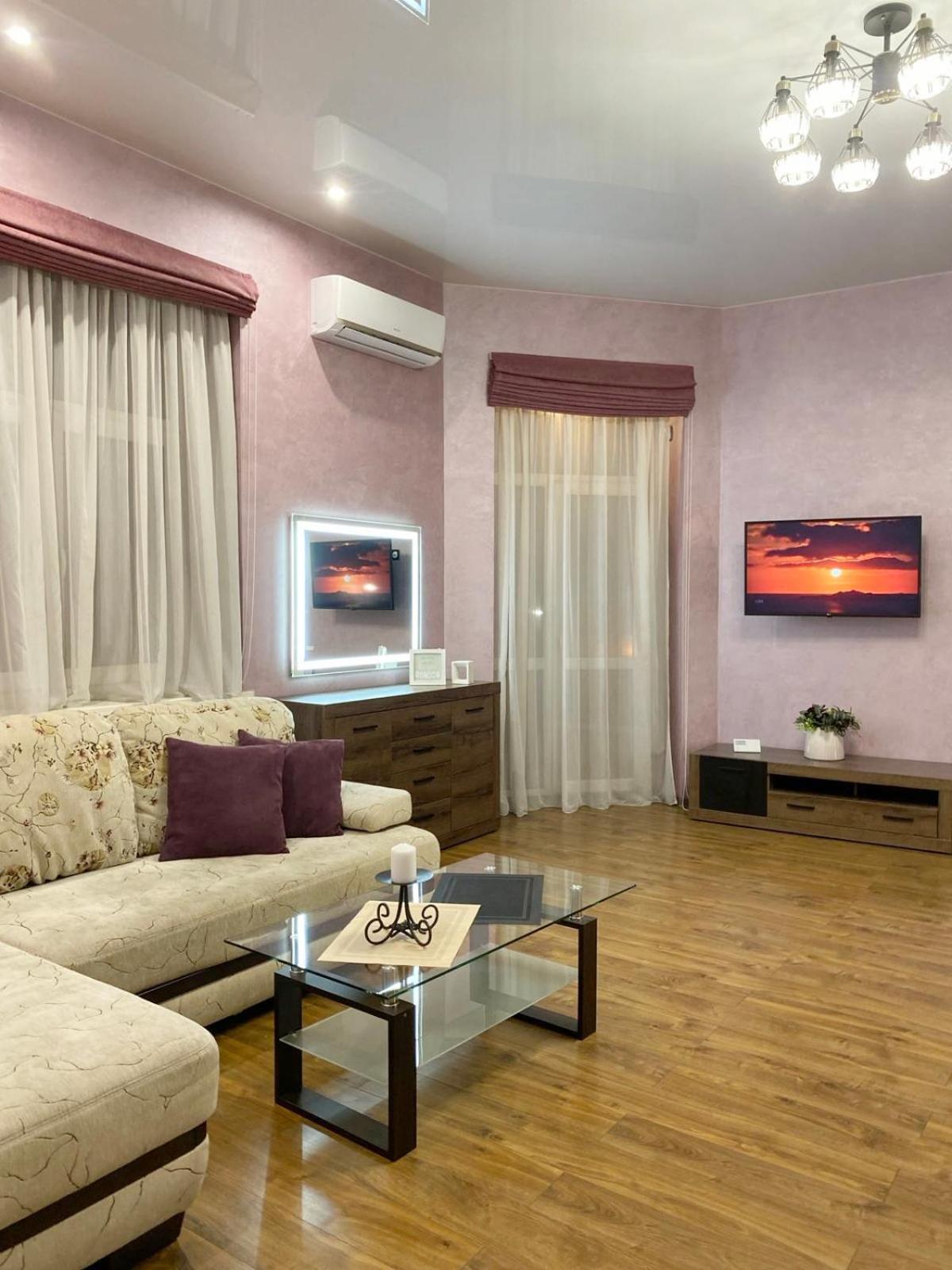 Apartment Жд Вокзал, Центр Lviv Dış mekan fotoğraf